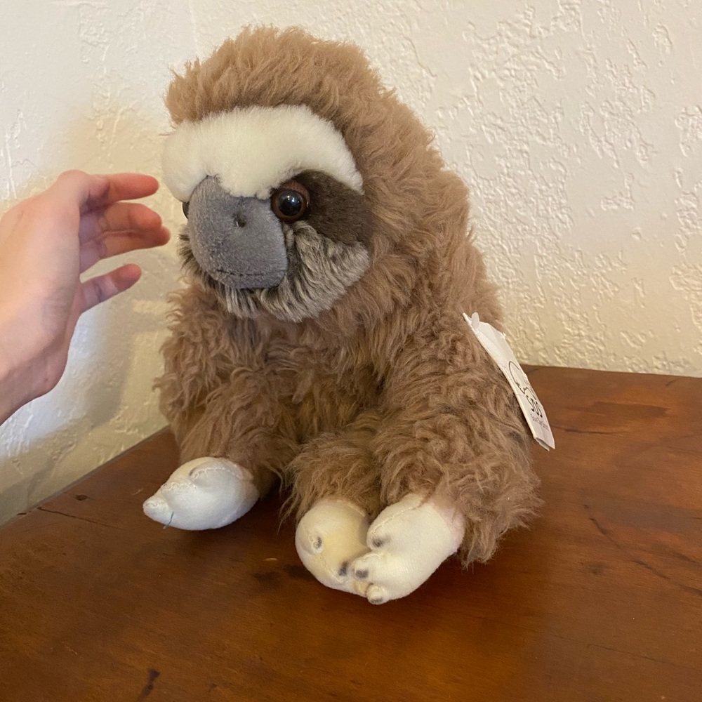 Sloth stuffed animal - Picture 2 of 7